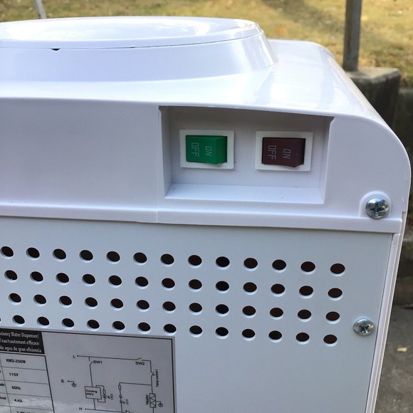 Royal Sovereign Cold and Hot Water Despenser/Cooler - Picture 7 of 10